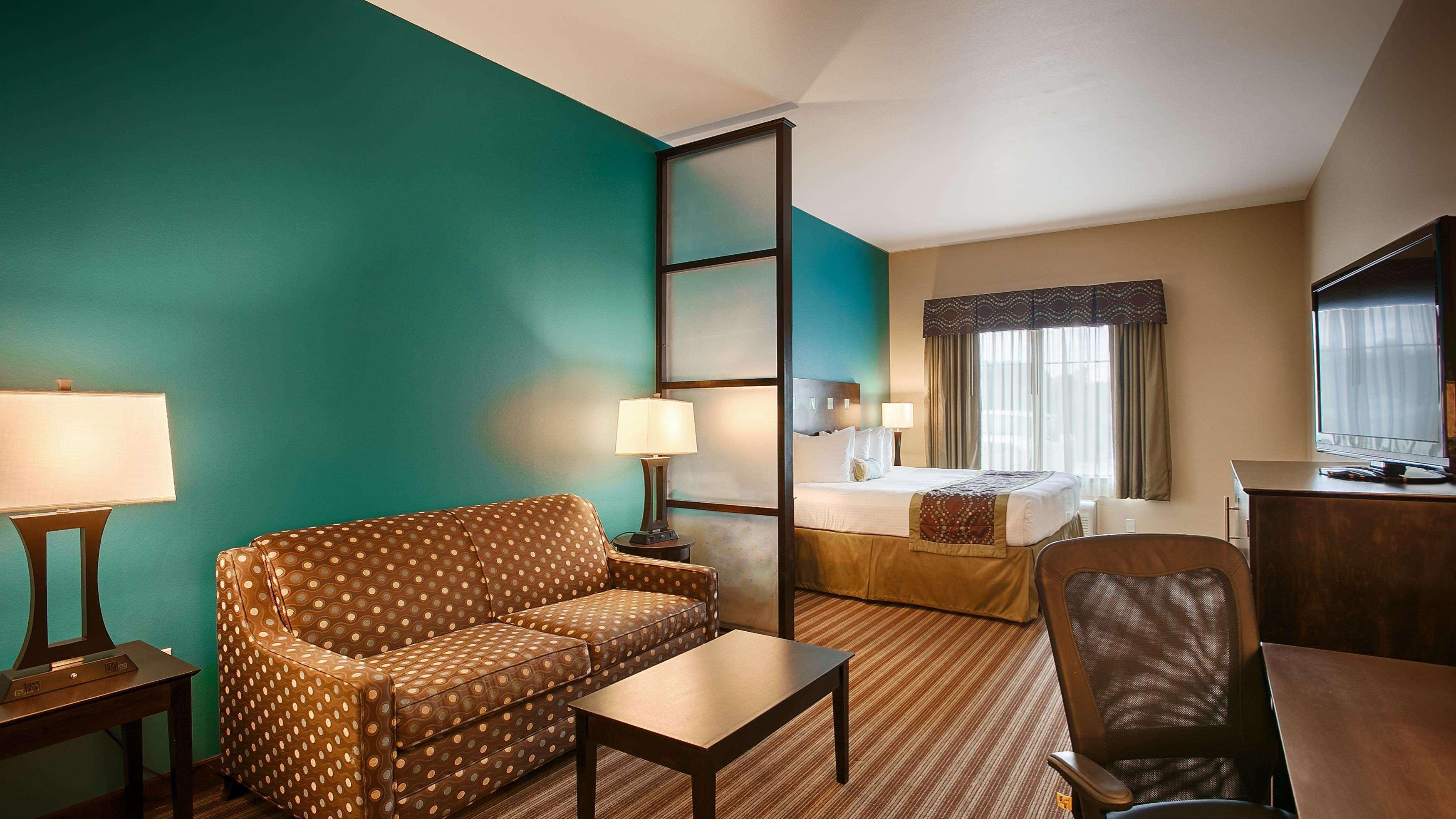 Best Western Plus Desoto Inn & Suites Mansfield Exteriör bild