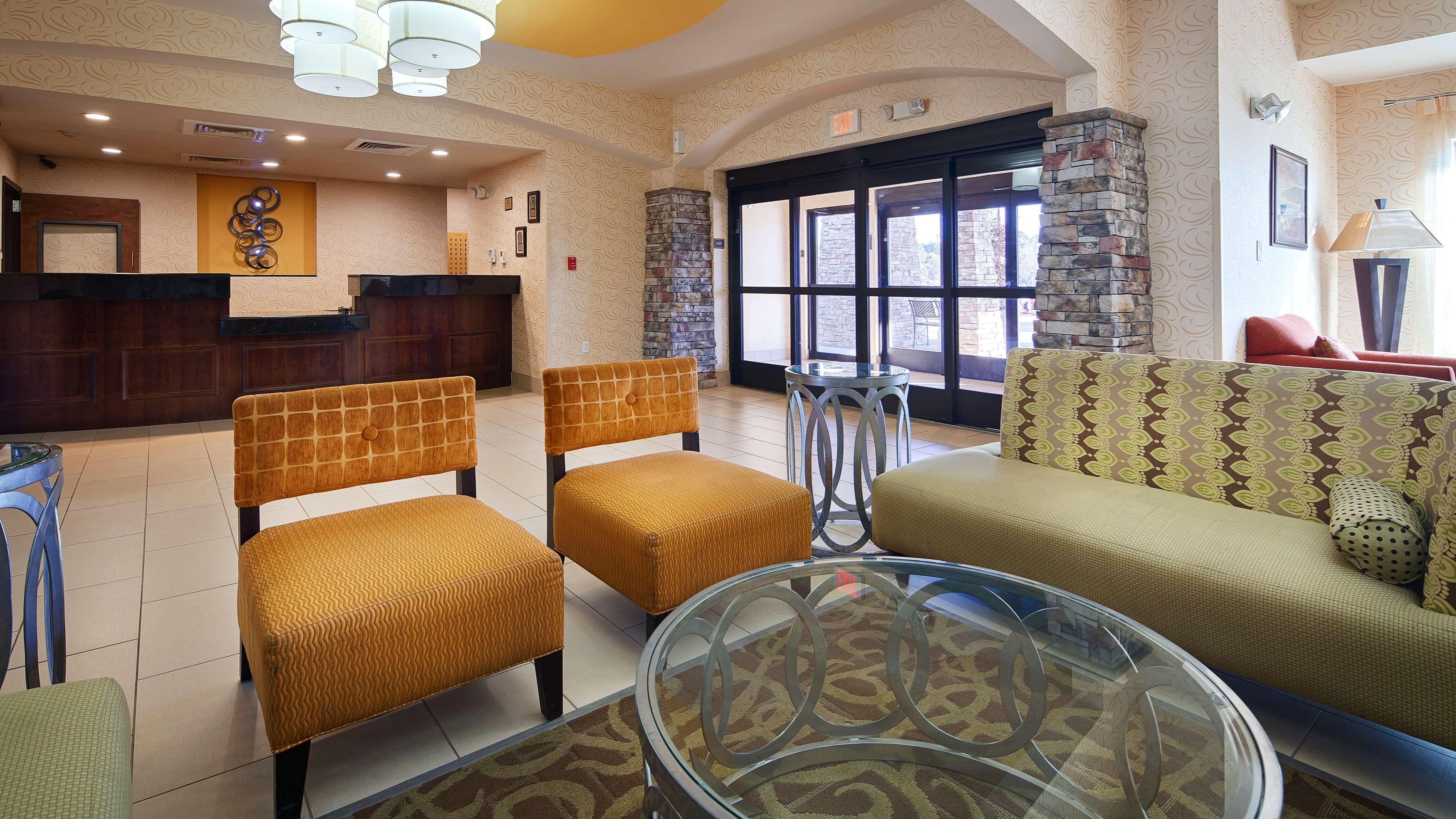 Best Western Plus Desoto Inn & Suites Mansfield Exteriör bild