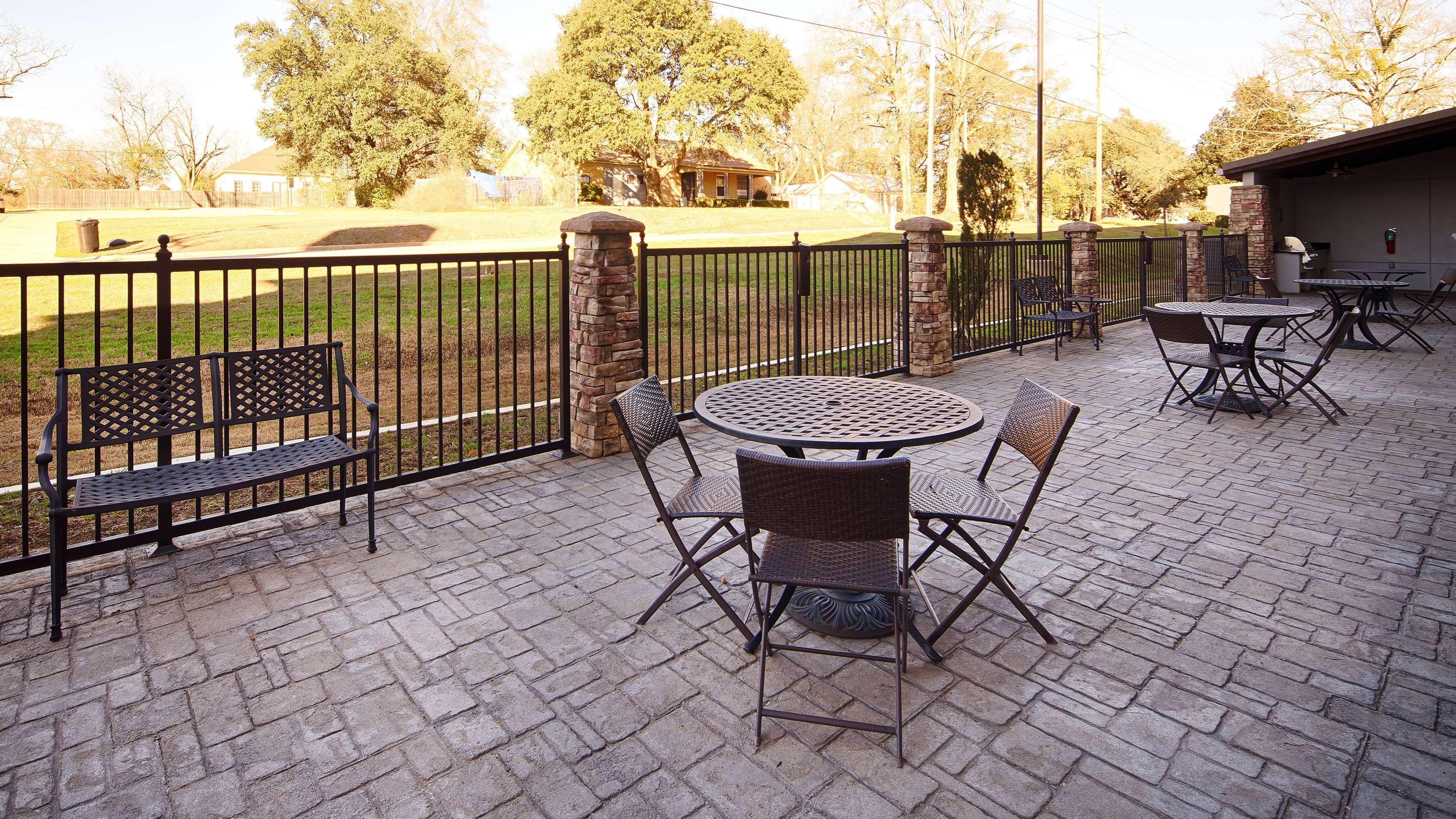 Best Western Plus Desoto Inn & Suites Mansfield Exteriör bild