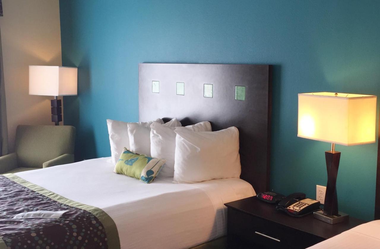 Best Western Plus Desoto Inn & Suites Mansfield Rum bild